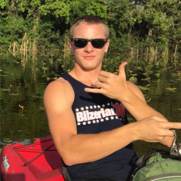 Poshmark profile picture for @sitting
